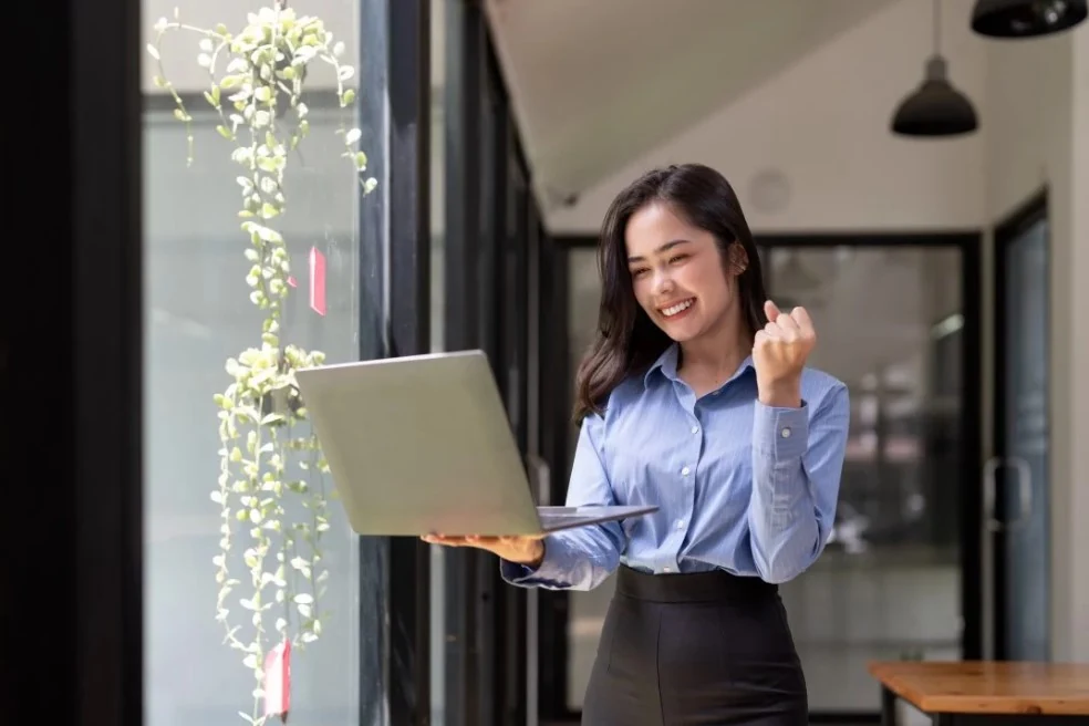 Gaji Teller Bank BTN 2023 dan Jenjang Karirnya di Indonesia