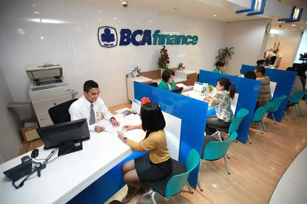 Lowongan Kerja Field Account Consultant PT BCA Finance Magelang