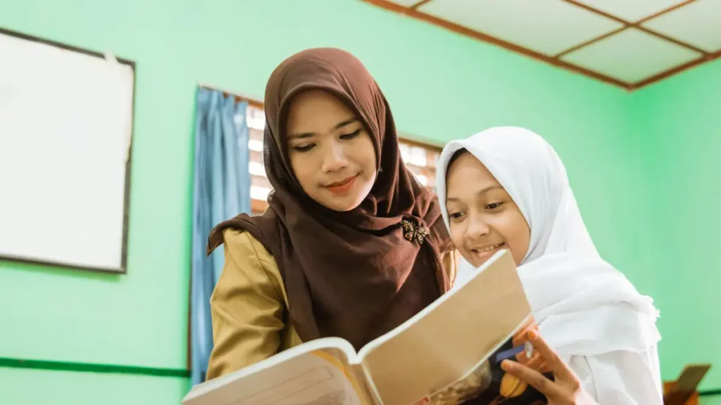 Lowongan Kerja Guru SMP Al Albab Pakis Magelang