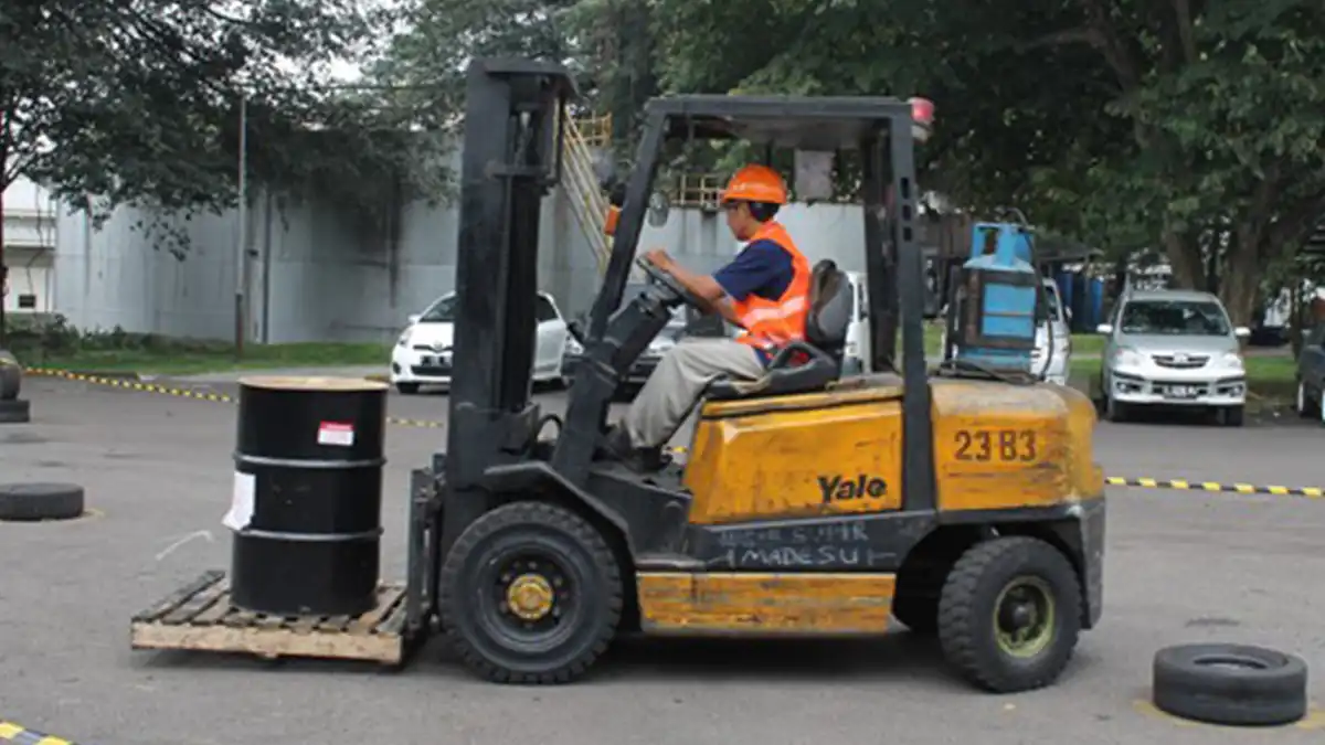Lowongan Kerja Driver Forklift PT Sumber Inti Perkasa Pembangunan Sragen