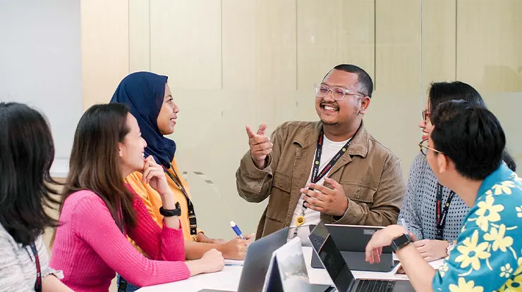 Lowongan Kerja Relationship Officer BCA Finance Semarang